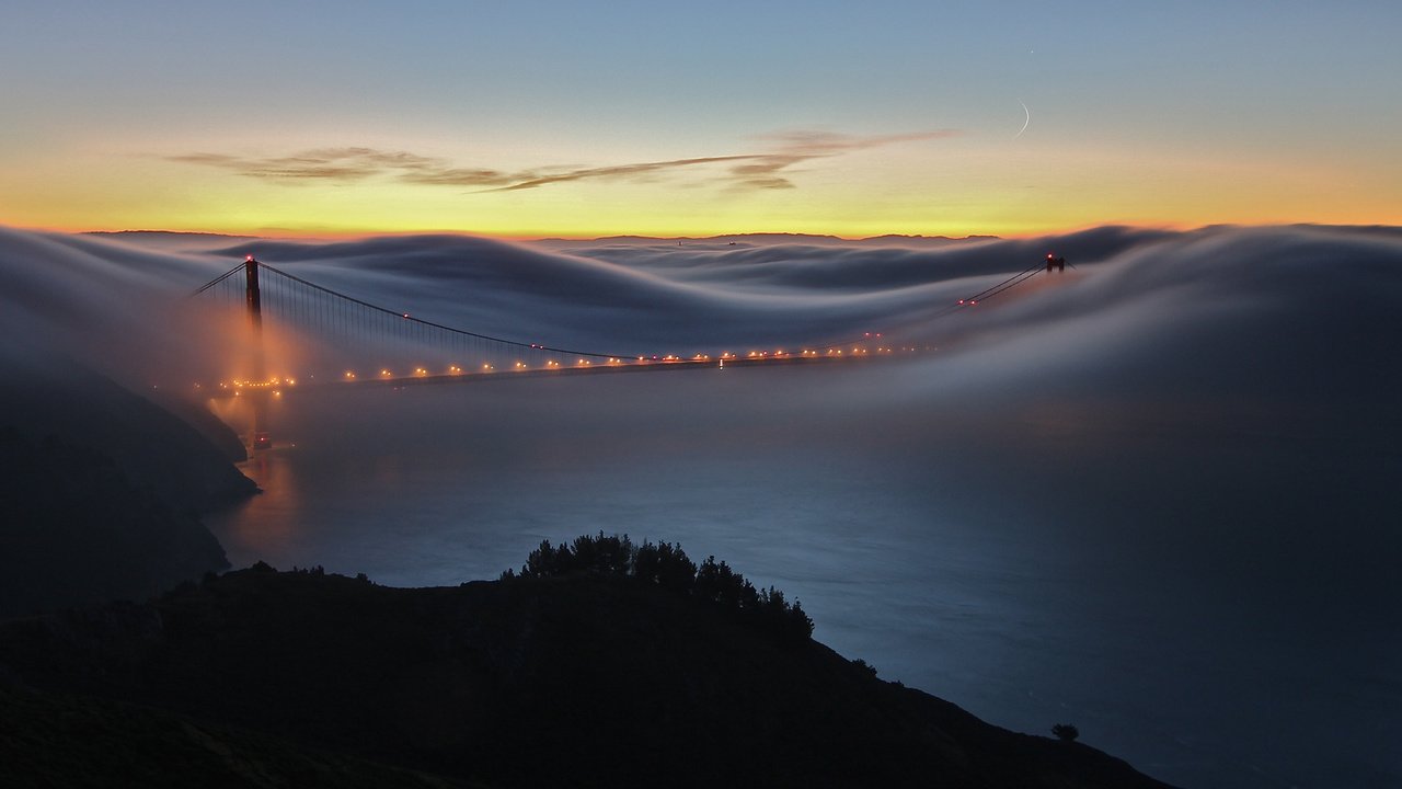 Обои туман, мост, лос-анжелес, fog, bridge, los angeles разрешение 3200x1200 Загрузить