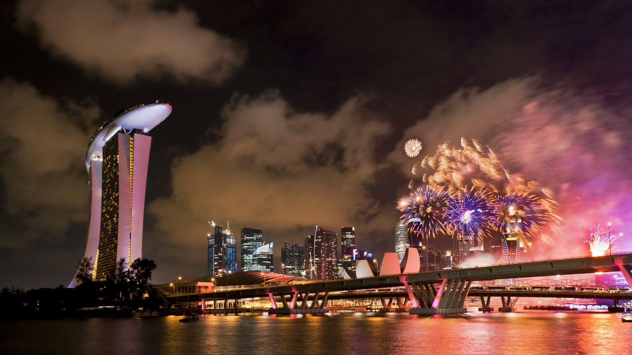 Обои праздник, фейерверк, сингапур, holiday, fireworks, singapore разрешение 3888x2592 Загрузить