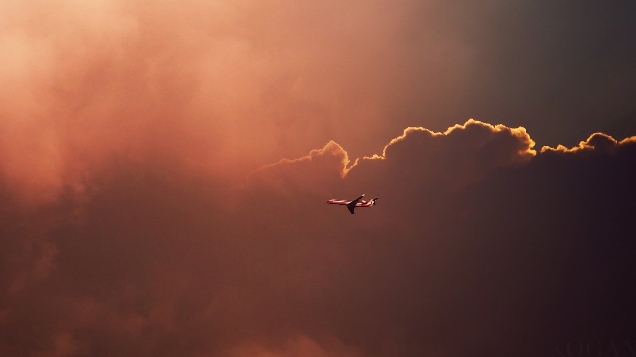 Обои небо, облака, самолет, the sky, clouds, the plane разрешение 1920x1080 Загрузить