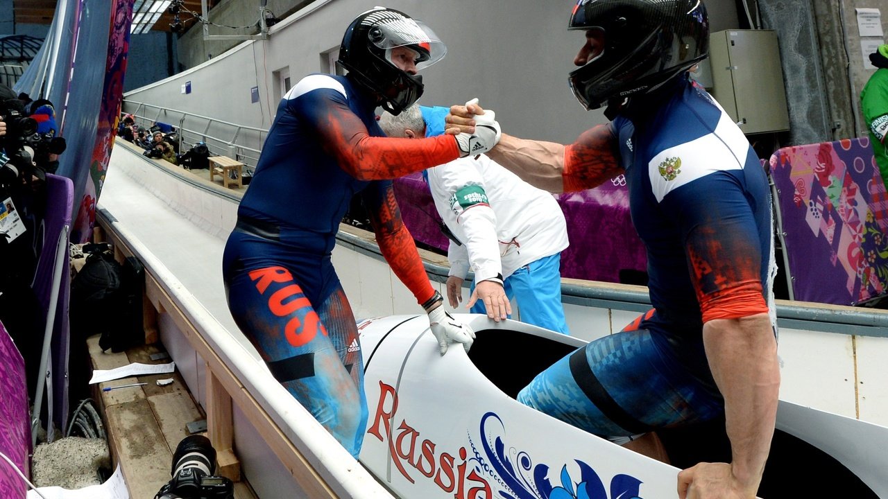 Обои россия, олимпиада, бобслей, 2014 год, сочи, зубков, воевода, russia, olympics, bobsled, 2014, sochi, zubkov, the governor разрешение 2560x1748 Загрузить