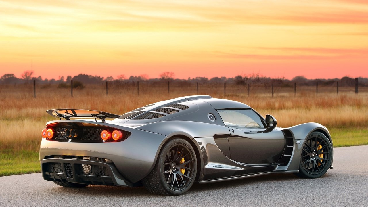 Обои тюнинг, hennessey, dark knight, хеннесси, веном, гт, tuning, hennessy, venom, gt разрешение 2560x1600 Загрузить