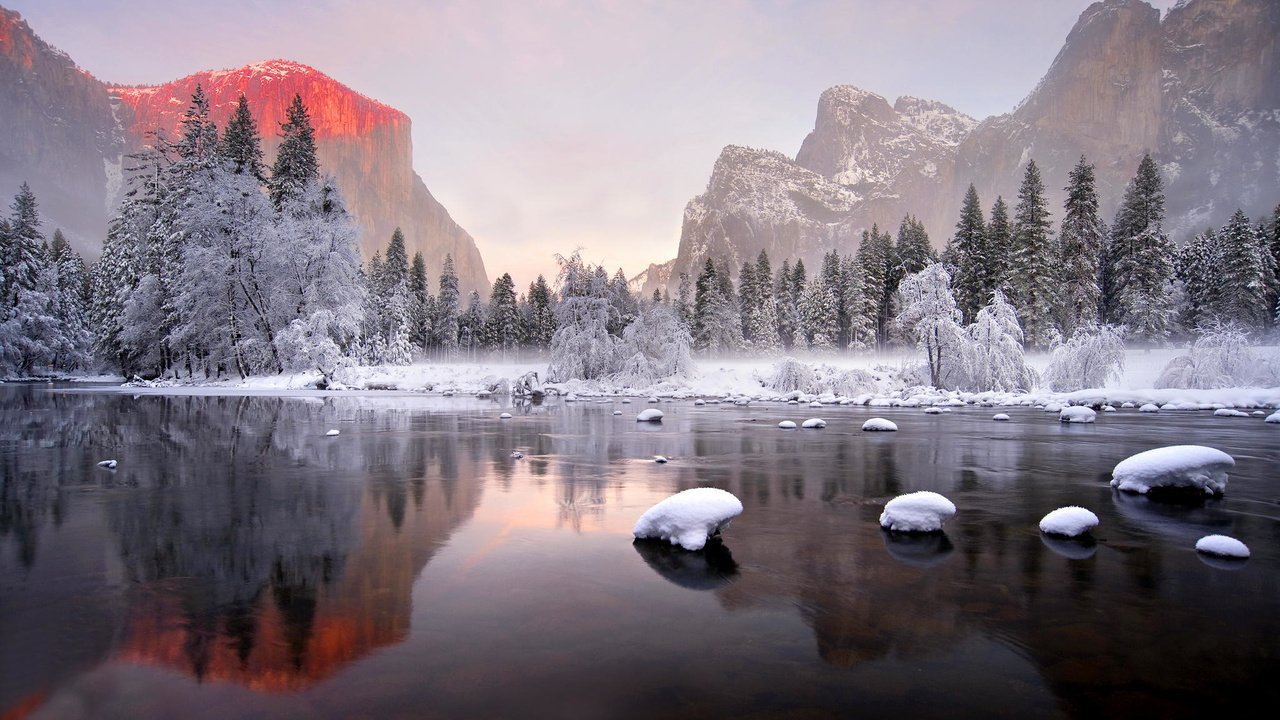 Обои деревья, озеро, горы, снег, отражение, trees, lake, mountains, snow, reflection разрешение 2048x1253 Загрузить