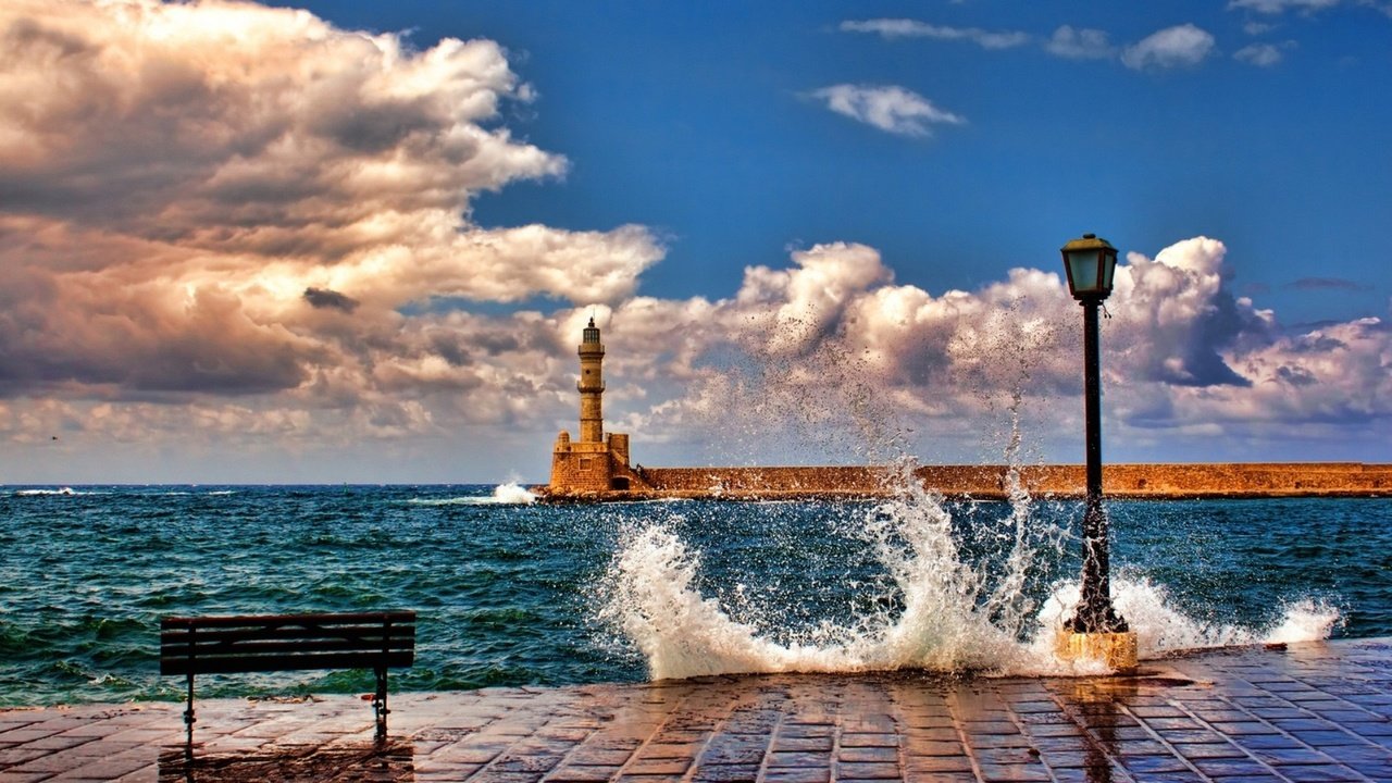 Обои море, маяк, брызги, скамейка, порт, sea, lighthouse, squirt, bench, port разрешение 1920x1080 Загрузить