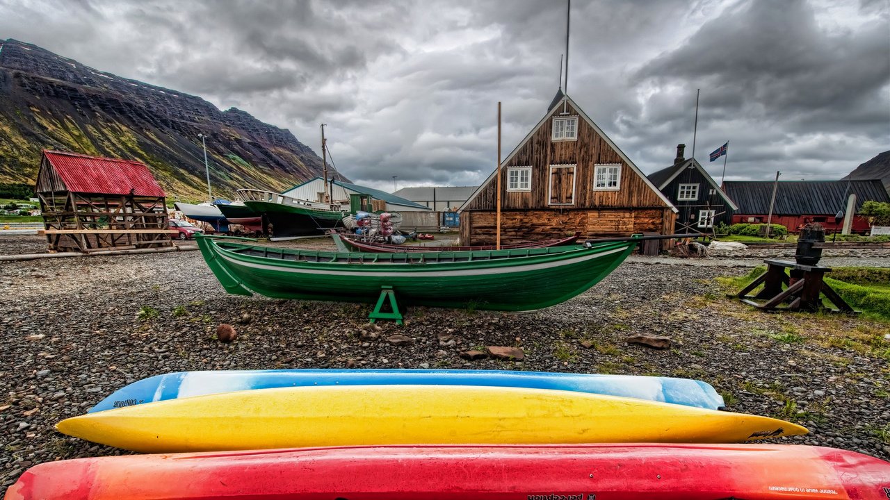 Обои пейзаж, лодки, дома, bernard mcmanus, рыбацкий поселок, landscape, boats, home, fishing village разрешение 1920x1080 Загрузить