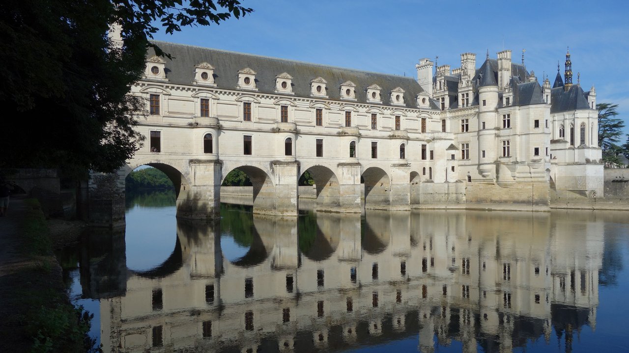 Обои замок, дворец, франция, шенонсо, франци, chateau, замок шенонсо, chateau de chenonceau, castle, palace, france, chenonceau, the castle of chenonceau разрешение 2560x1600 Загрузить