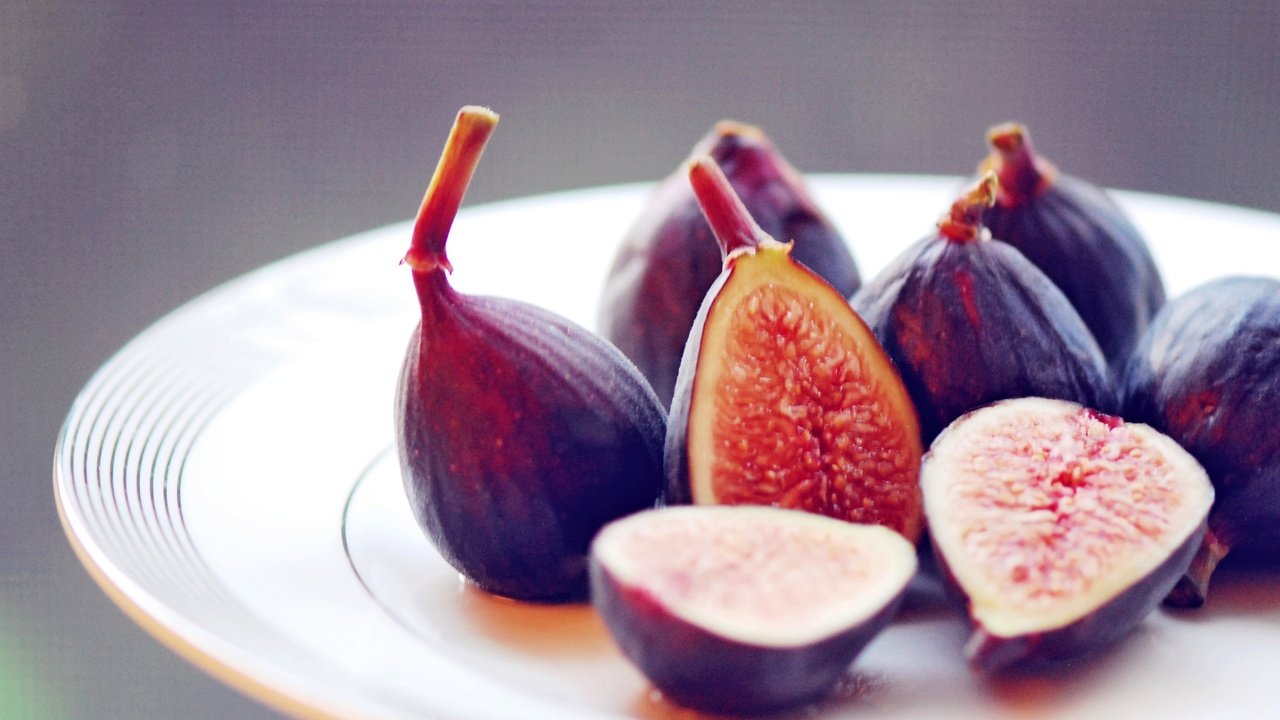 Обои фрукты, инжир, смоква, fruit, figs, fig разрешение 2880x1800 Загрузить