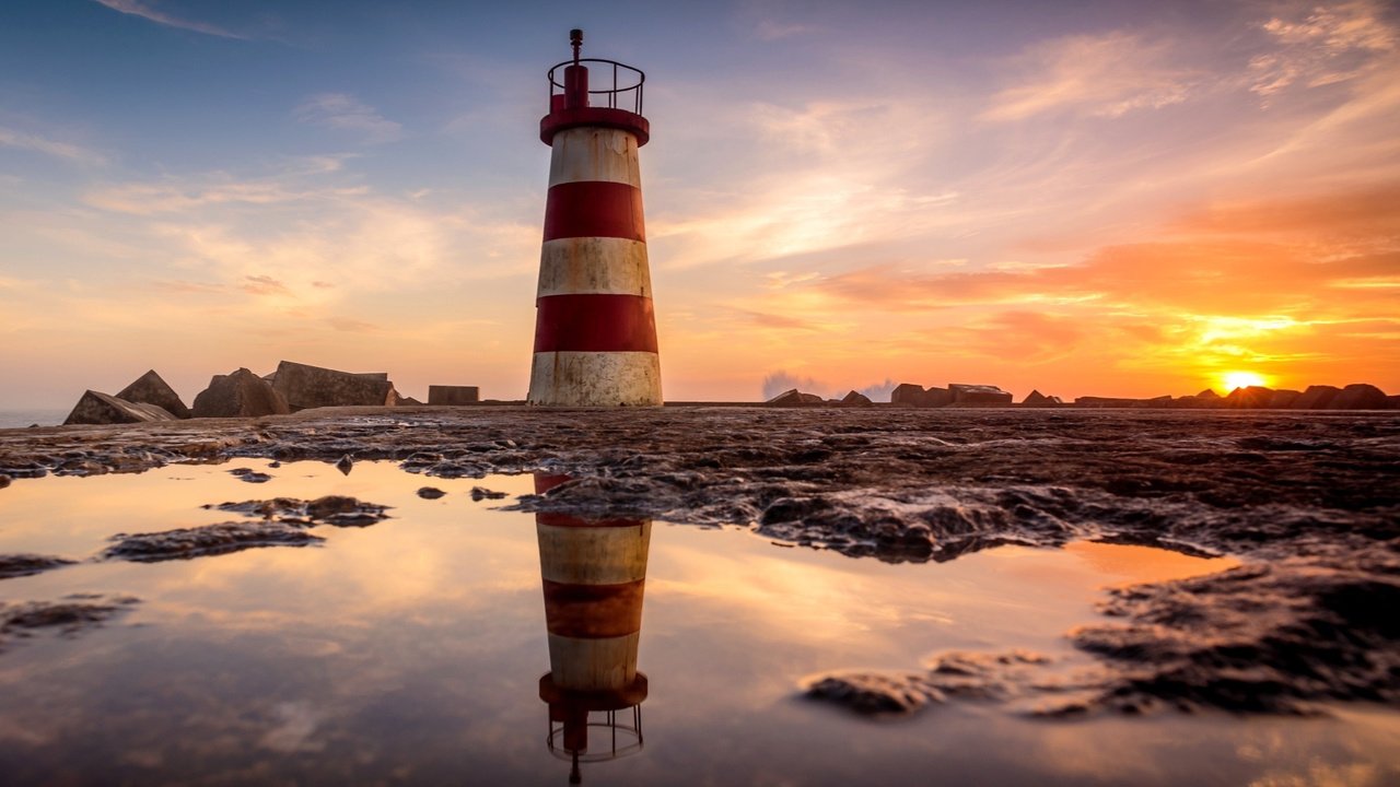 Обои небо, закат, пейзаж, море, маяк, португали, povoa, the sky, sunset, landscape, sea, lighthouse, portugal разрешение 2048x1365 Загрузить