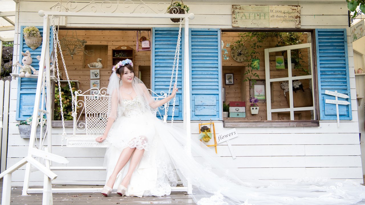 Обои девушка, платье, качели, невеста, girl, dress, swing, the bride разрешение 2048x1367 Загрузить