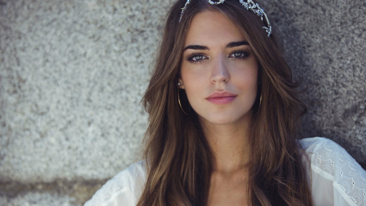 Обои девушка, взгляд, модель, лицо, макияж, клара алонсо, girl, look, model, face, makeup, clara alonso разрешение 6000x4000 Загрузить