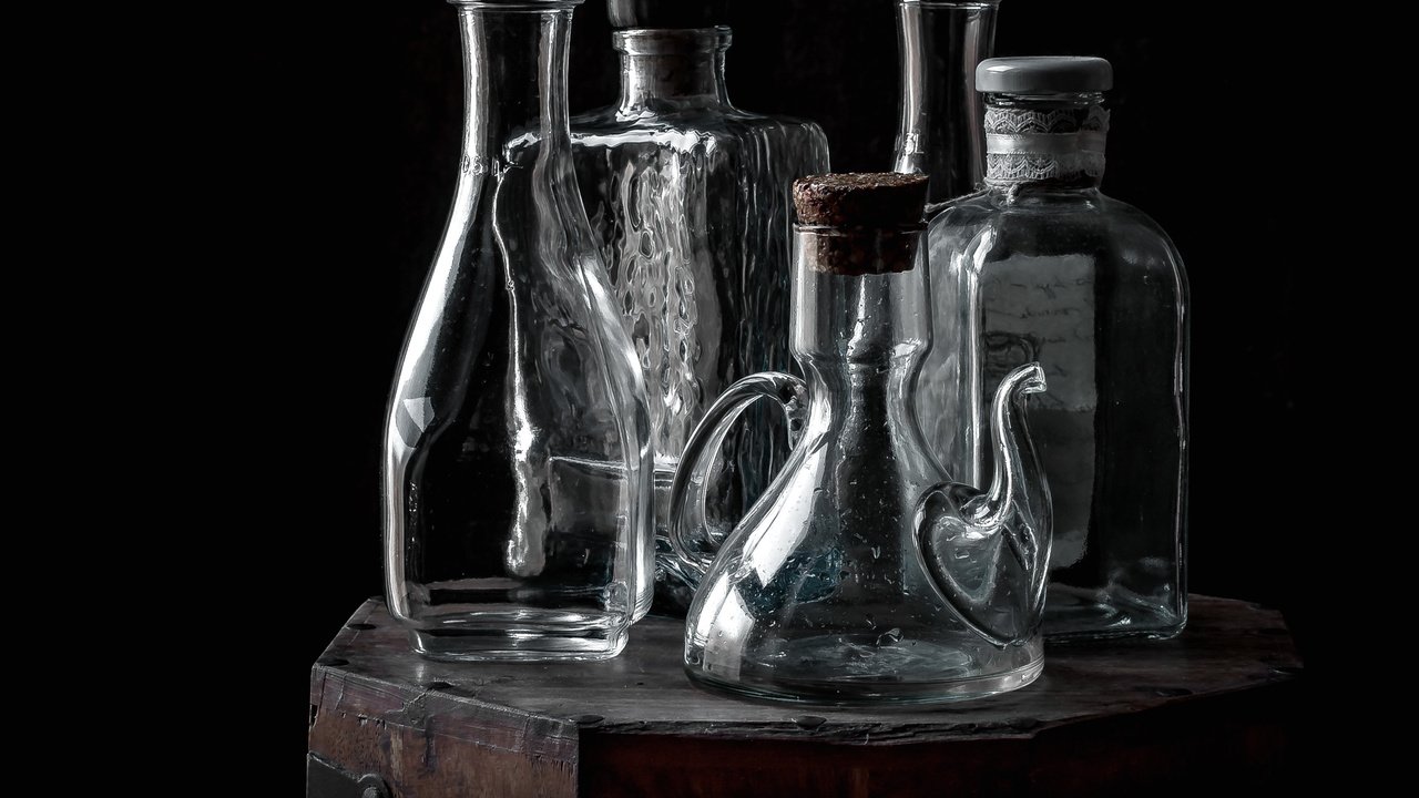 Обои стекло, бутылка, натюрморт, колба, glass, bottle, still life, the bulb разрешение 3375x2376 Загрузить