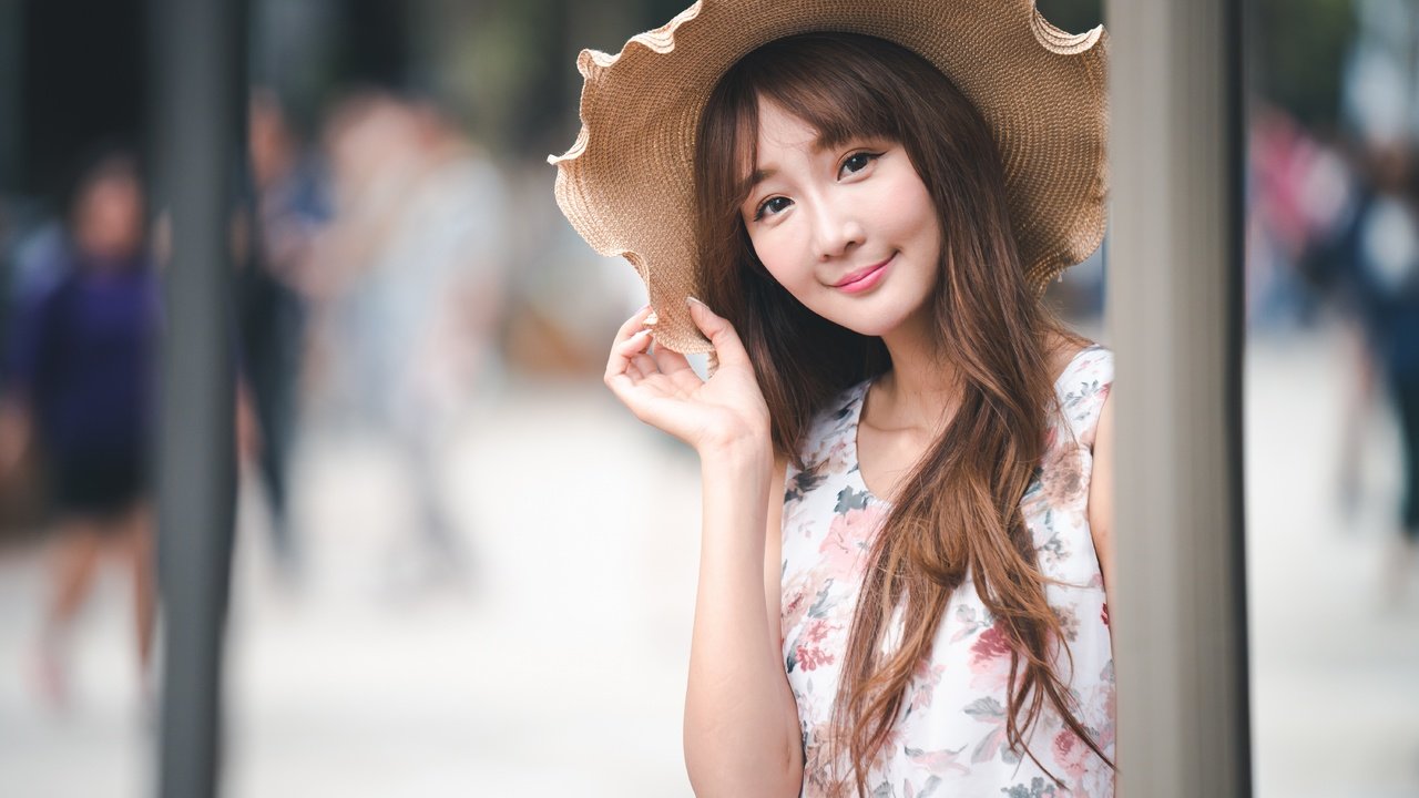 Обои девушка, улыбка, взгляд, волосы, шляпа, азиатка, боке, girl, smile, look, hair, hat, asian, bokeh разрешение 6000x4002 Загрузить