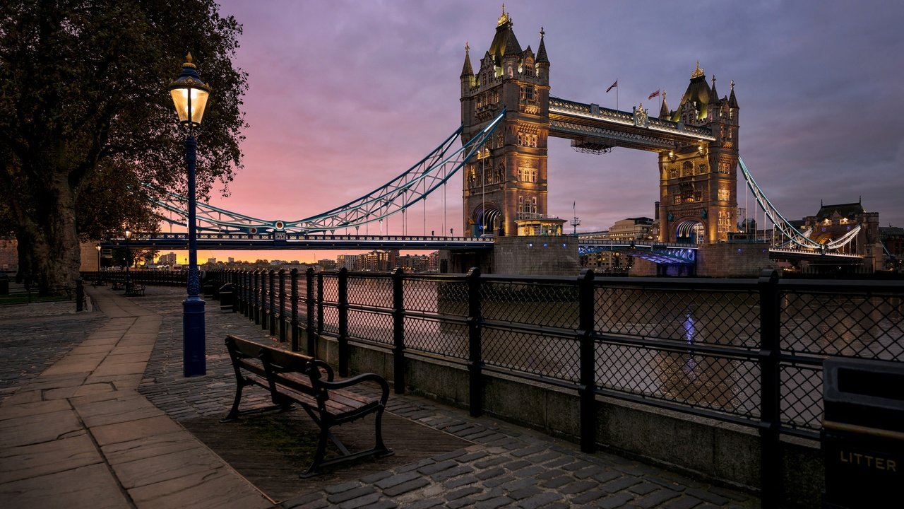 Обои река, лондон, темза, англия, набережная, фонарь, тауэрский мост, river, london, thames, england, promenade, lantern, tower bridge разрешение 2048x1278 Загрузить