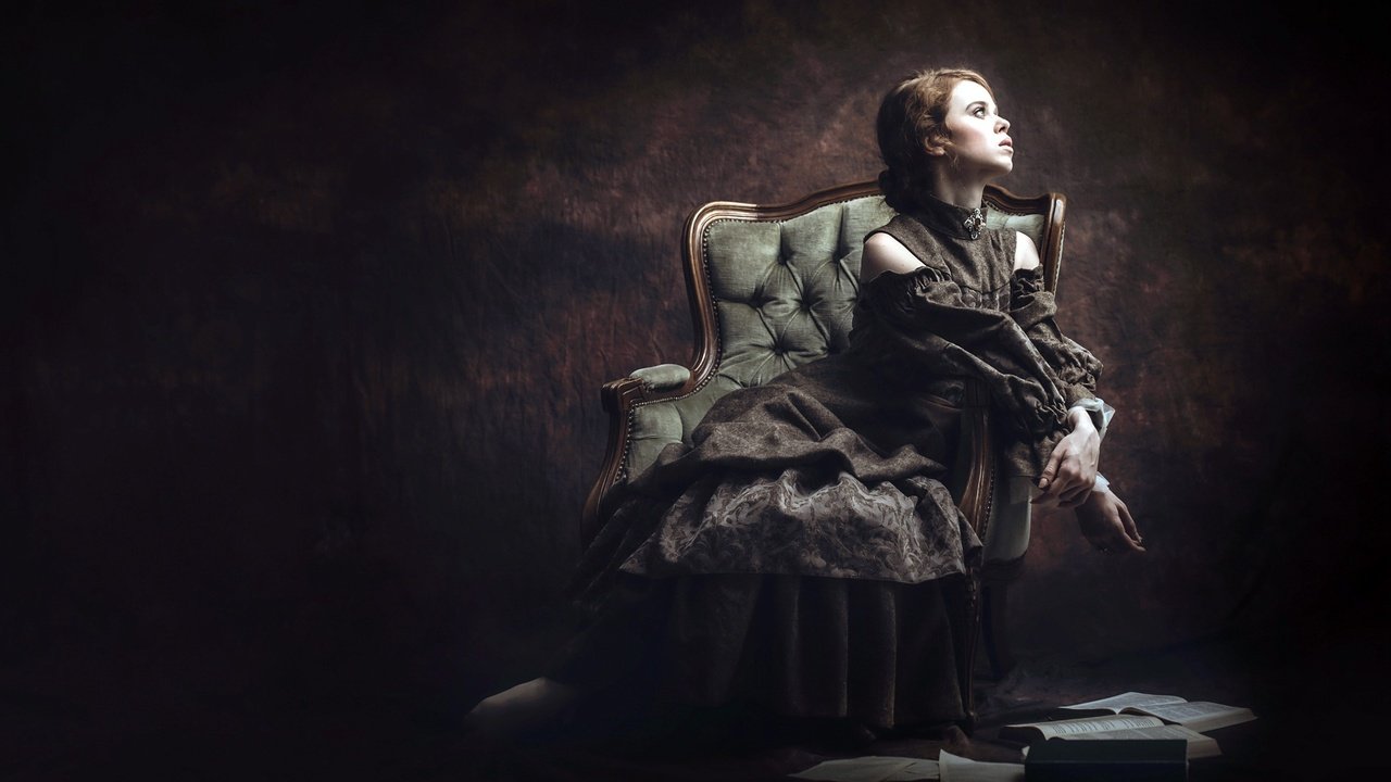 Обои девушка, фон, платье, поза, профиль, кресло, sandra plajzer, girl, background, dress, pose, profile, chair разрешение 2019x1350 Загрузить