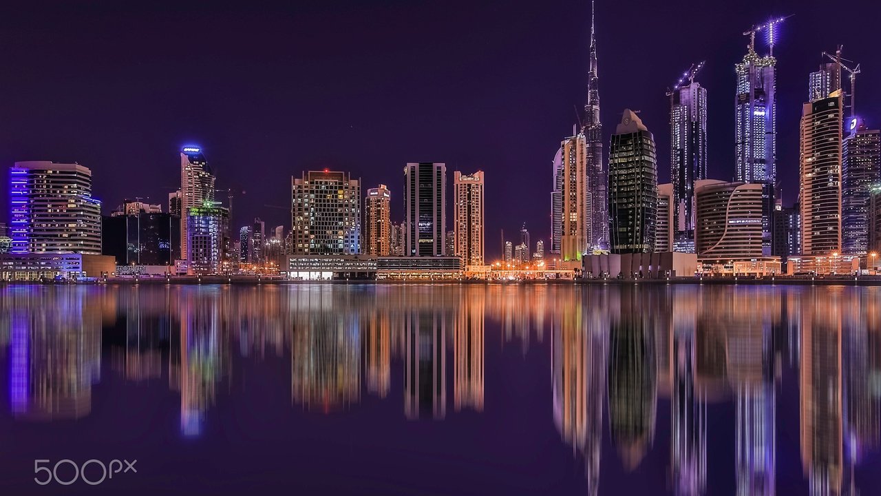 Обои ночь, огни, отражение, город, дубаи, оаэ, david gomes, night, lights, reflection, the city, dubai, uae разрешение 1920x1200 Загрузить