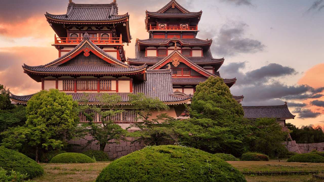 Обои закат, замок, япония, киото, архитектура, замок фусими, sunset, castle, japan, kyoto, architecture разрешение 1920x1200 Загрузить