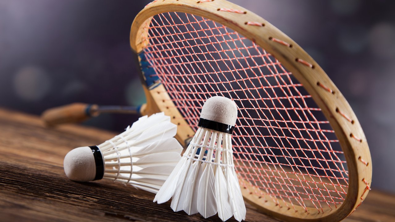 Обои ракетка, крупным планом, бадминтон, волан, racket, closeup, badminton, flounce разрешение 3840x2400 Загрузить