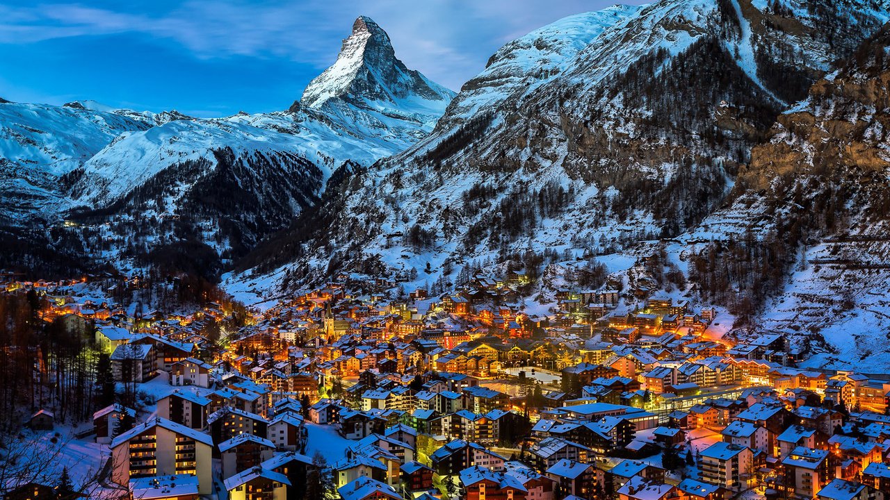 Обои ночь, огни, город, швейцария, альпы, церматт, night, lights, the city, switzerland, alps, zermatt разрешение 1920x1200 Загрузить