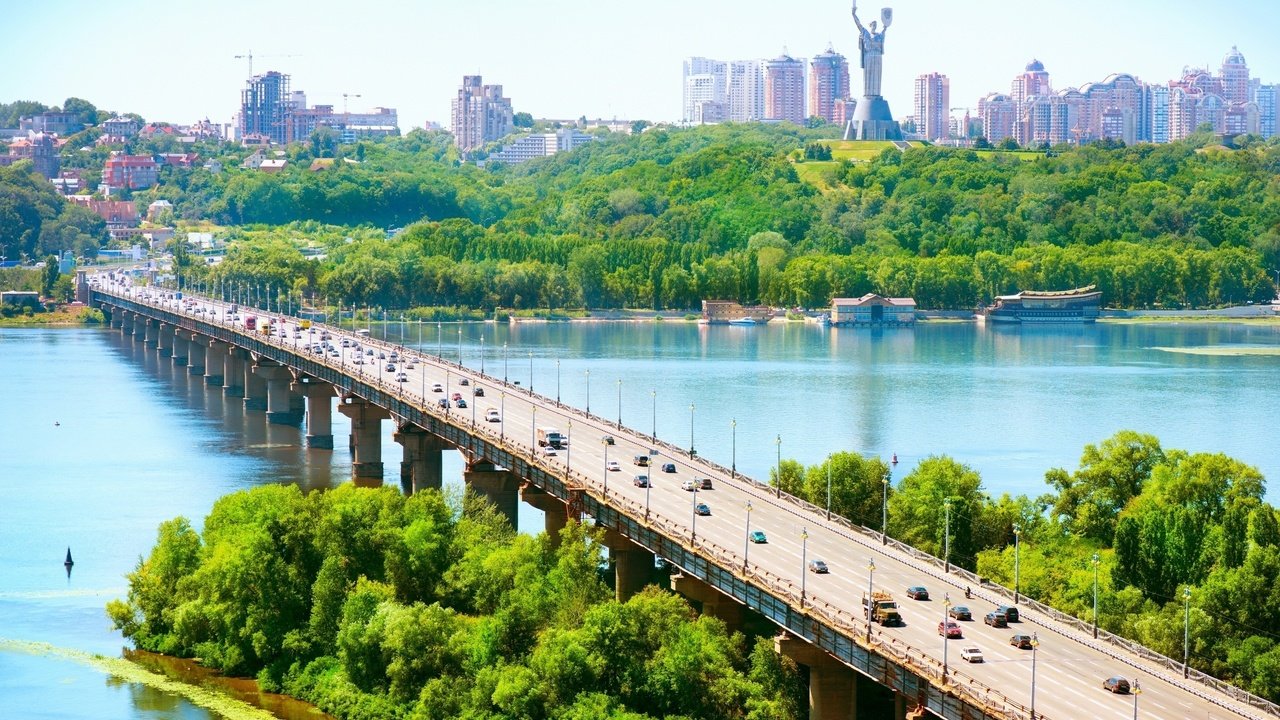 Обои река, природа, мост, город, украина, киев, столица, днепр, river, nature, bridge, the city, ukraine, kiev, capital, dnepr разрешение 2560x1600 Загрузить