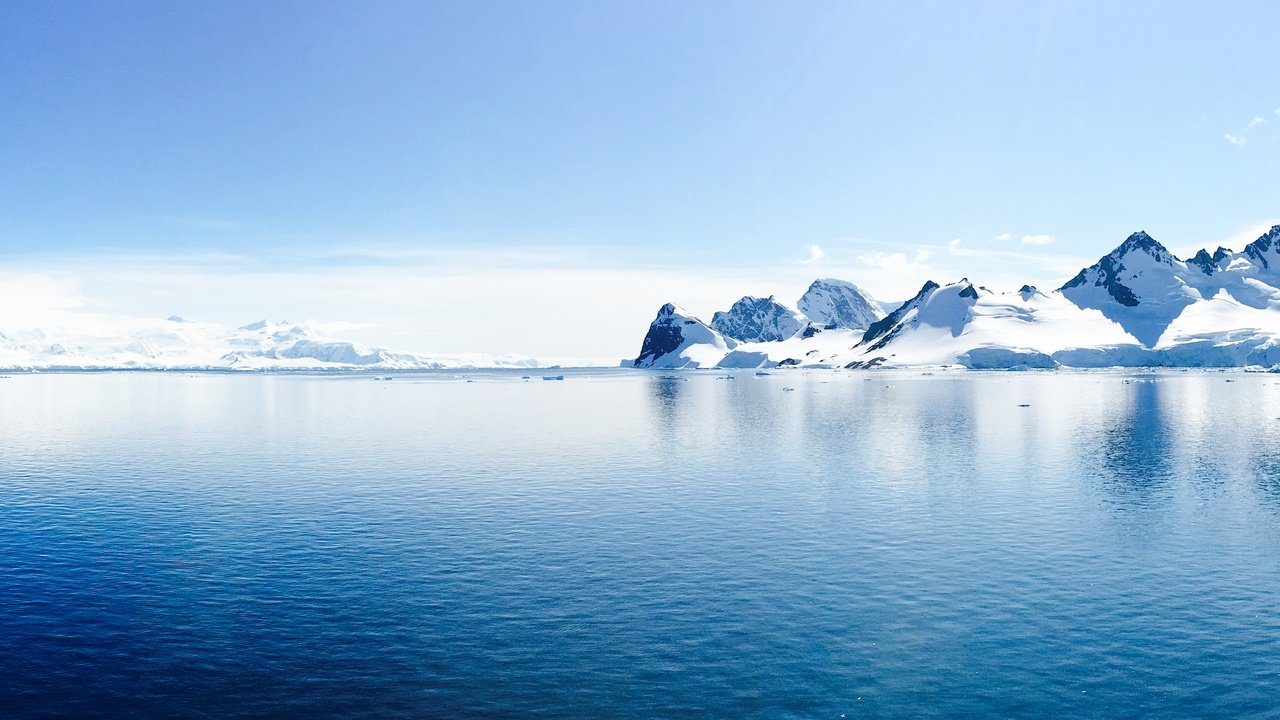 Обои небо, скалы, снег, природа, океан, антарктида, the sky, rocks, snow, nature, the ocean, antarctica разрешение 8320x2494 Загрузить