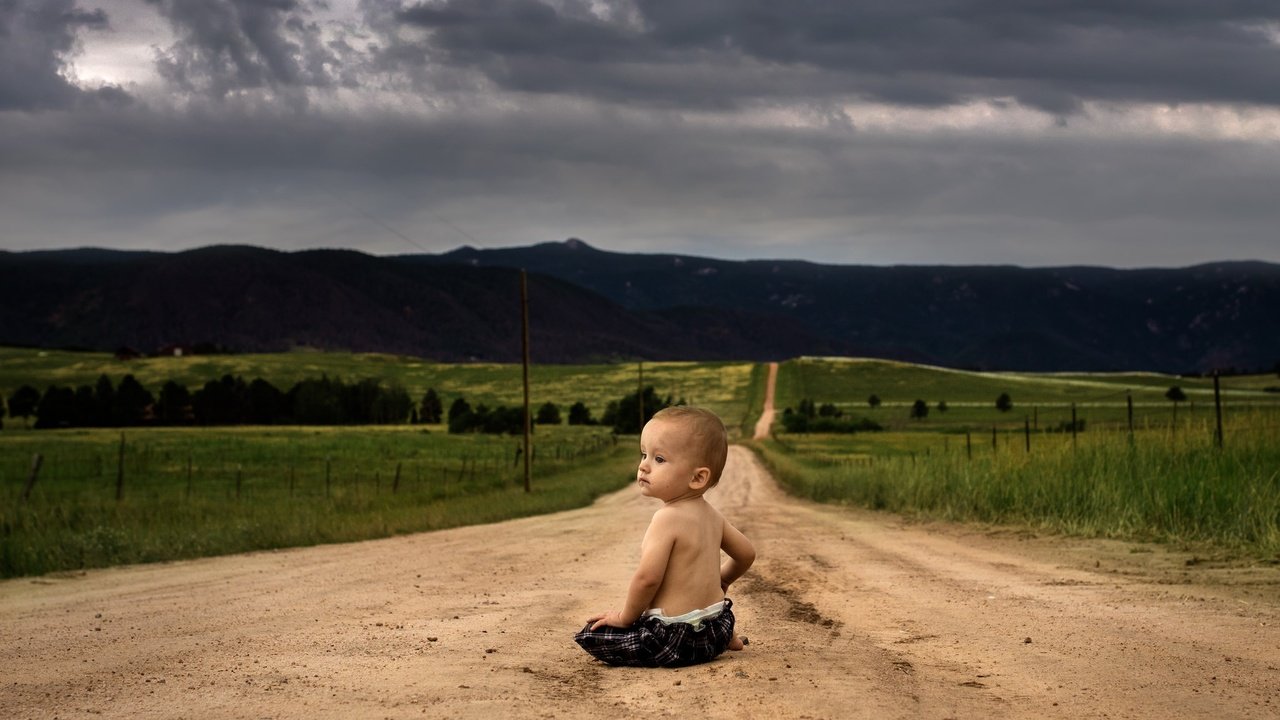 Обои дорога, природа, пейзаж, дети, ребенок, мальчик, малыш, road, nature, landscape, children, child, boy, baby разрешение 2048x1500 Загрузить