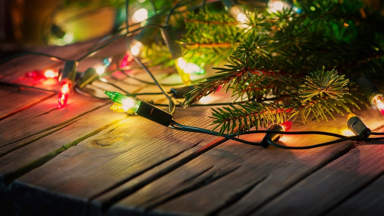 Обои новый год, елка, рождество, гирлянда, new year, tree, christmas, garland разрешение 1920x1200 Загрузить
