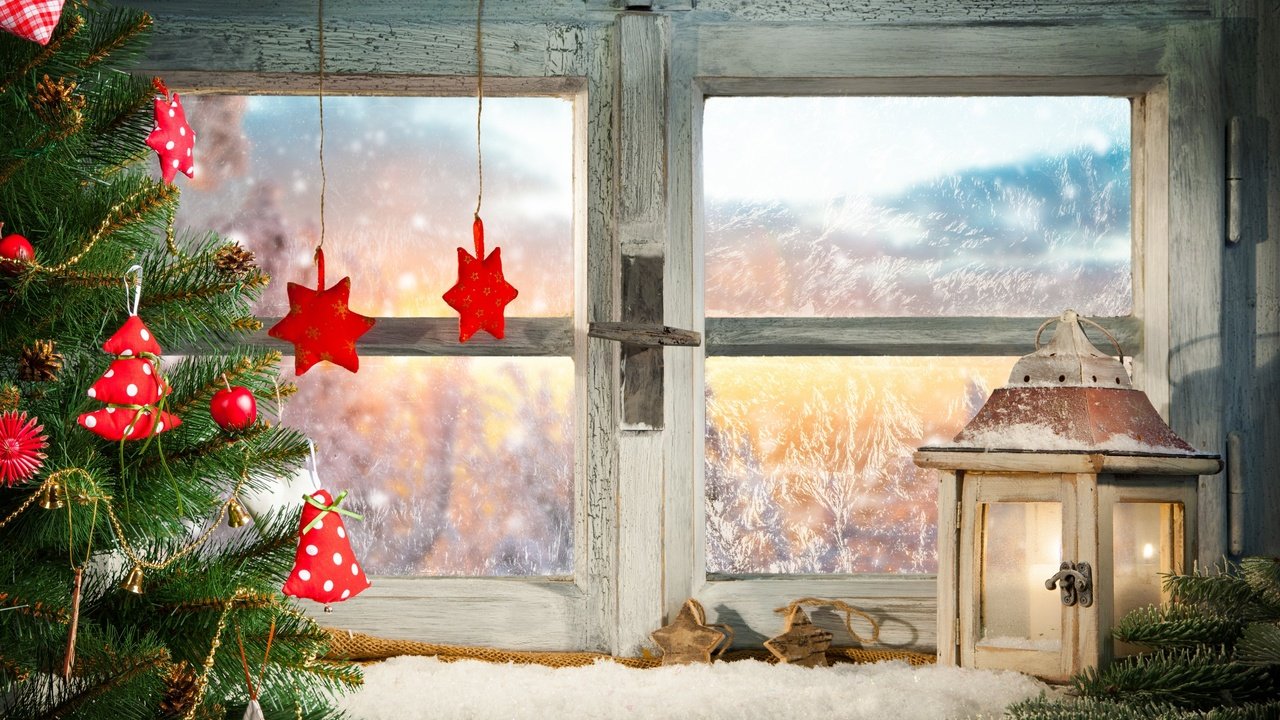 Обои снег, новый год, елка, фонарь, окно, рождество, snow, new year, tree, lantern, window, christmas разрешение 2880x1800 Загрузить