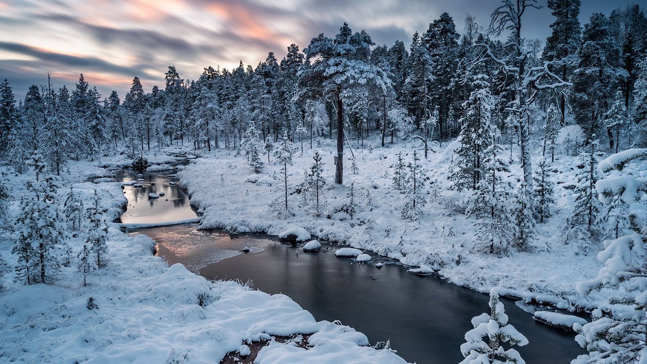 Обои река, природа, зима, river, nature, winter разрешение 1951x1367 Загрузить