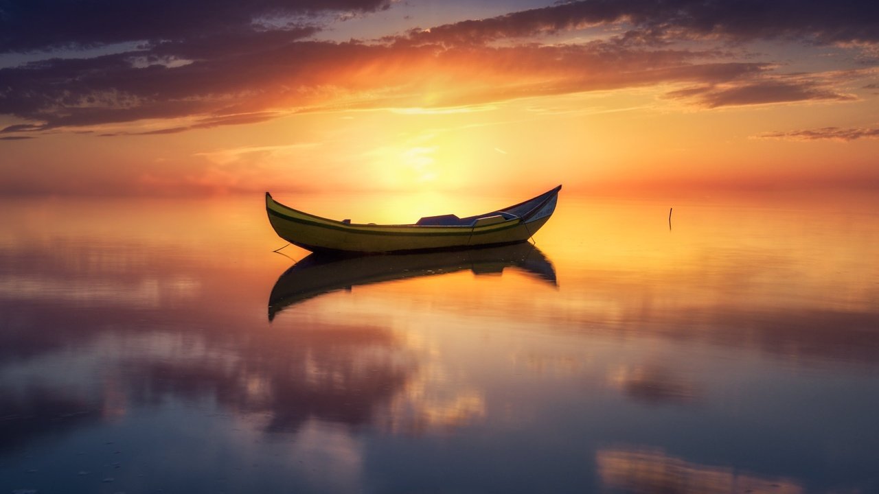 Обои озеро, закат, отражение, водоем, лодка, lake, sunset, reflection, pond, boat разрешение 2048x1366 Загрузить