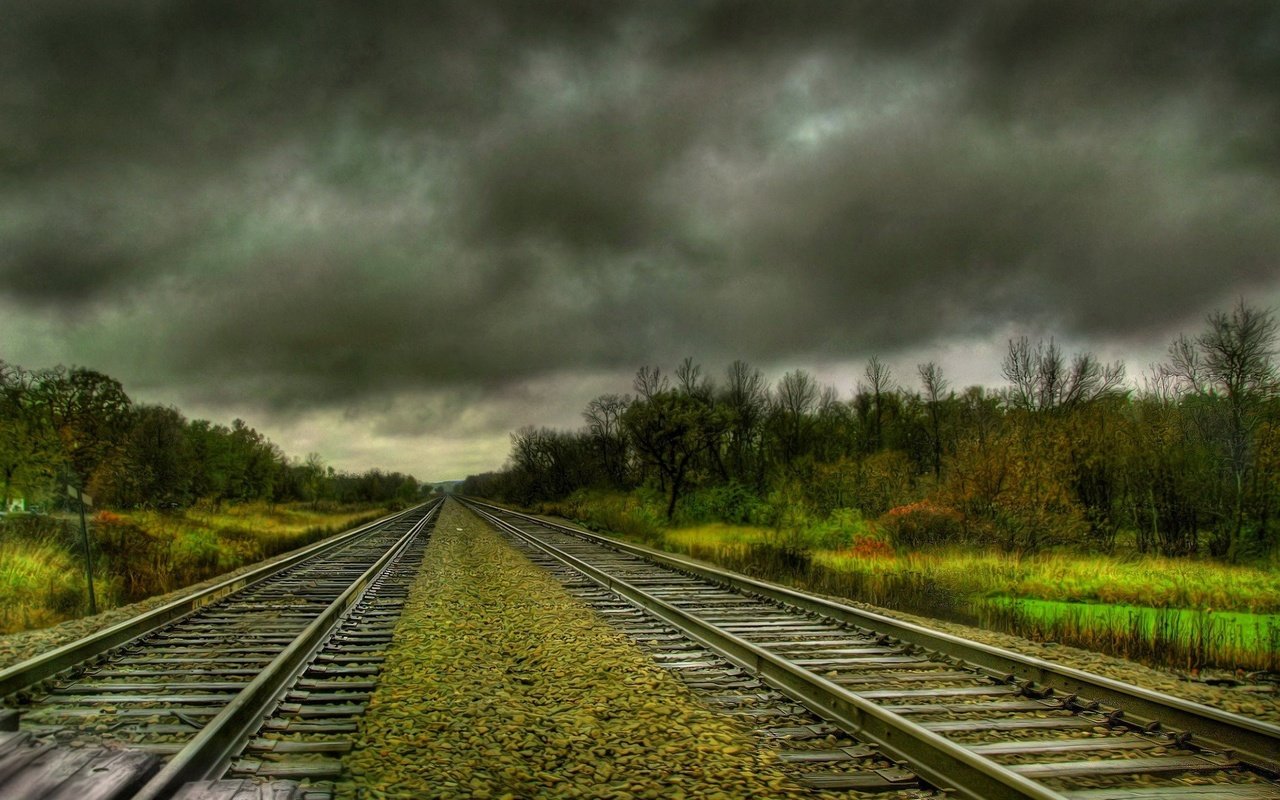 Обои дорога, облака, мрак, железная, road, clouds, the darkness, iron разрешение 1920x1200 Загрузить