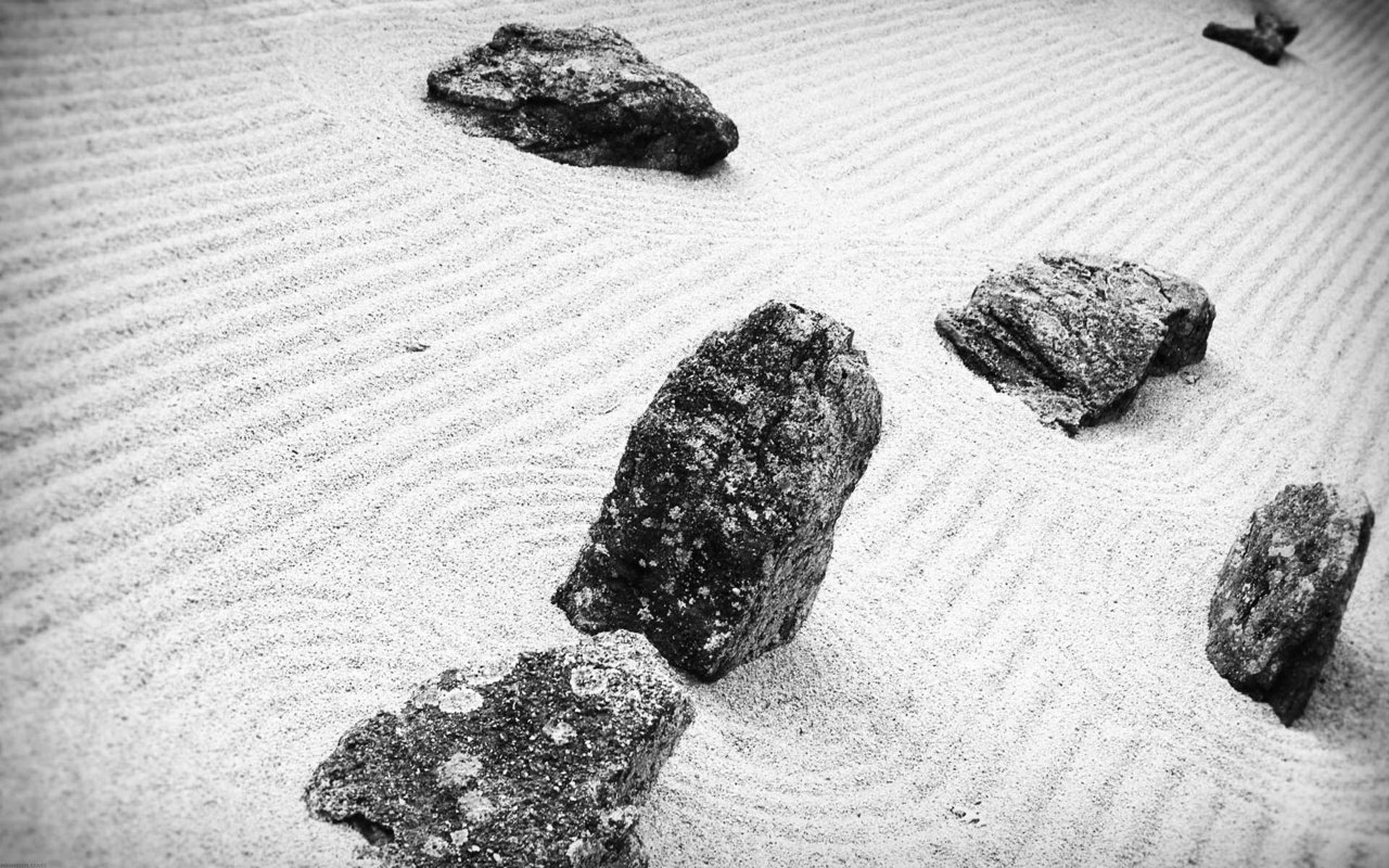 Обои камни, песок, черно-белая, stones, sand, black and white разрешение 1920x1200 Загрузить