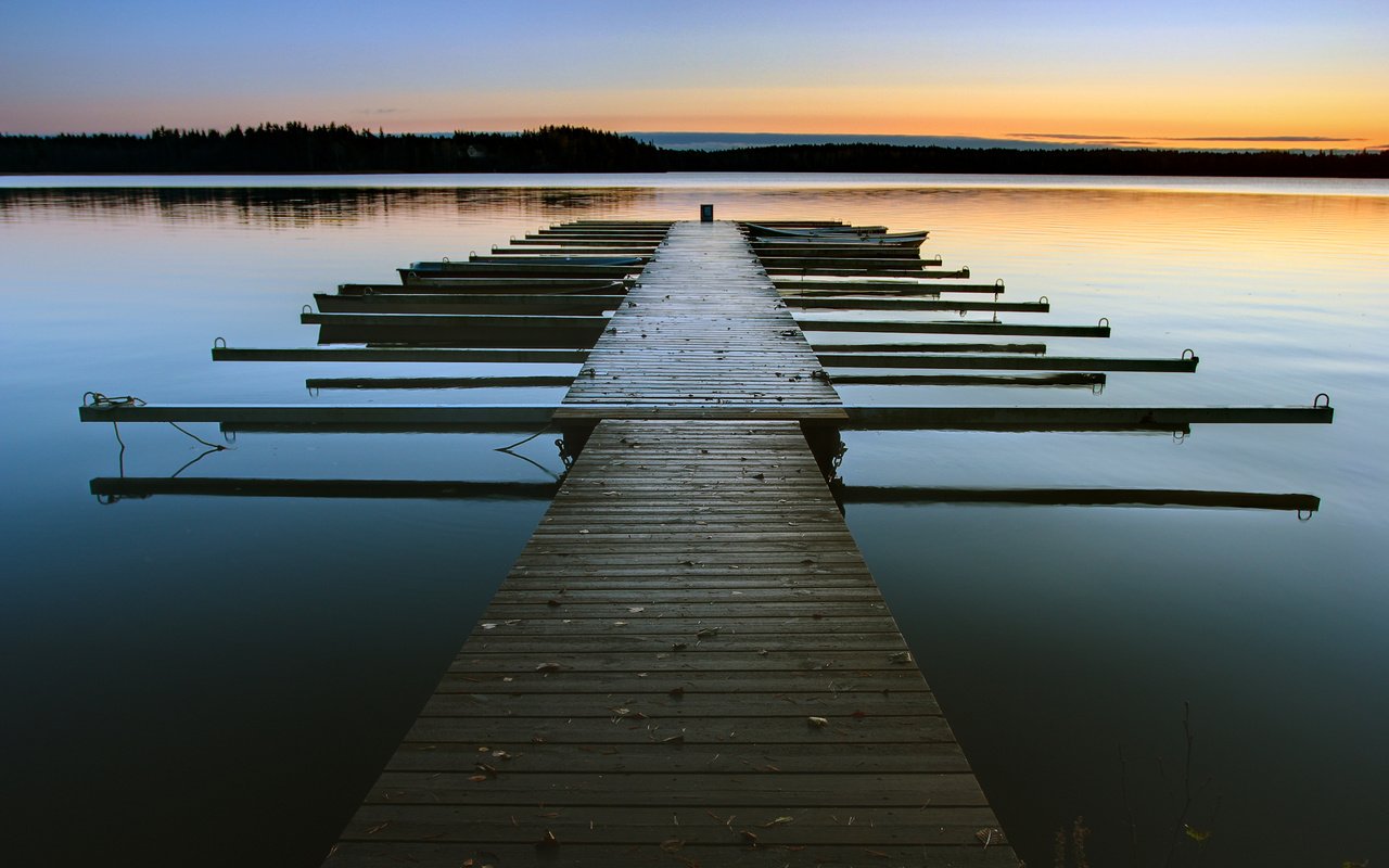 Обои вода, озеро, причал, water, lake, pier разрешение 2560x1600 Загрузить