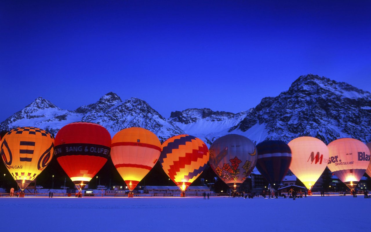 Обои шары, зима, швейцария, balls, winter, switzerland разрешение 1920x1080 Загрузить