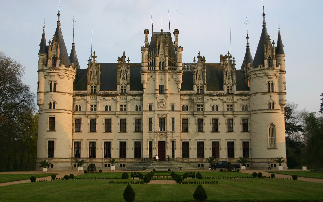 Обои замок, франция, castle chateau challain the chambord of anjou, castle, france разрешение 2560x1600 Загрузить