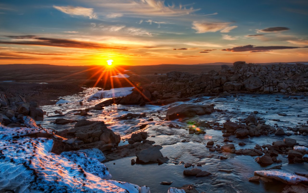 Обои вечер, река, солнце, камни, обои, пейзаж, the evening, river, the sun, stones, wallpaper, landscape разрешение 2972x2000 Загрузить