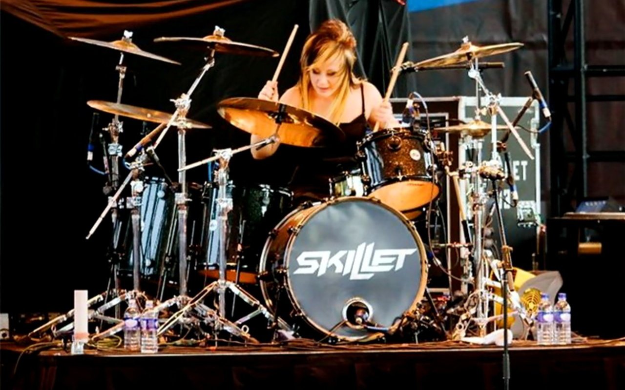 Обои skillet разрешение 2000x1285 Загрузить