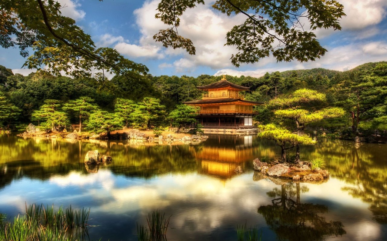 Обои храм, япония, temple, japan разрешение 2071x1440 Загрузить