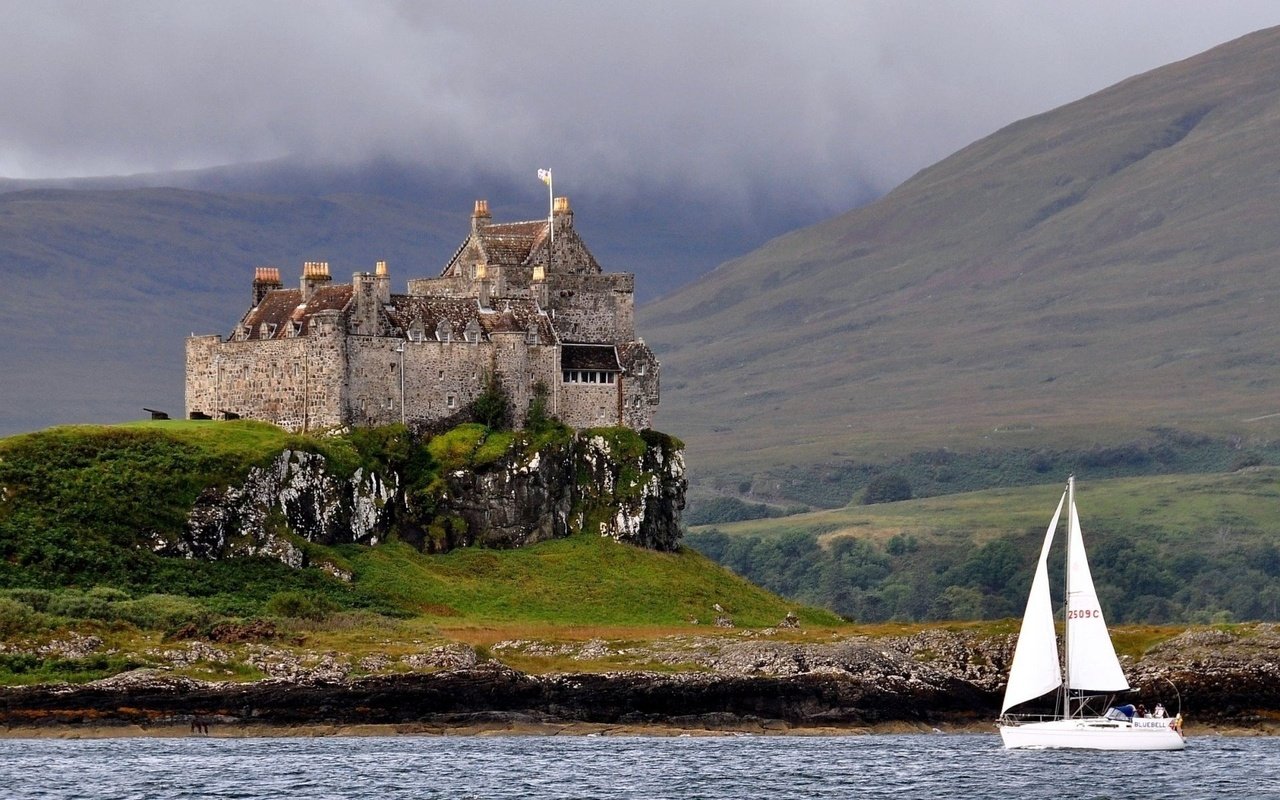 Обои вода, горы, каменный, шотландия, утес, замок дуарт, water, mountains, stone, scotland, rock, duart castle разрешение 1920x1200 Загрузить