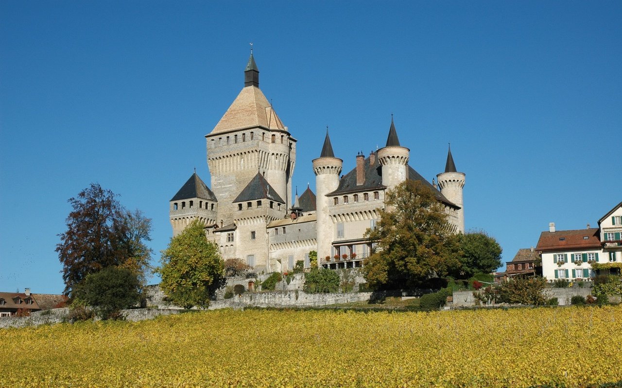 Обои швейцария, замок вуффлен-ле-шато (vufflens-le-château), switzerland, castle bufflen-le-chateau (vufflens-le-château) разрешение 2592x1723 Загрузить