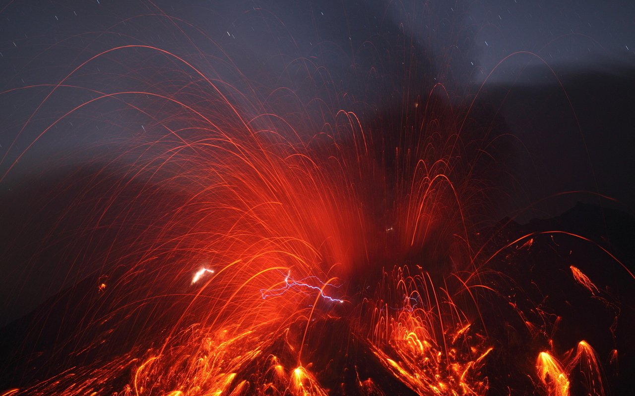 Обои молнии, лава, вулкан, zipper, lava, the volcano разрешение 1920x1080 Загрузить