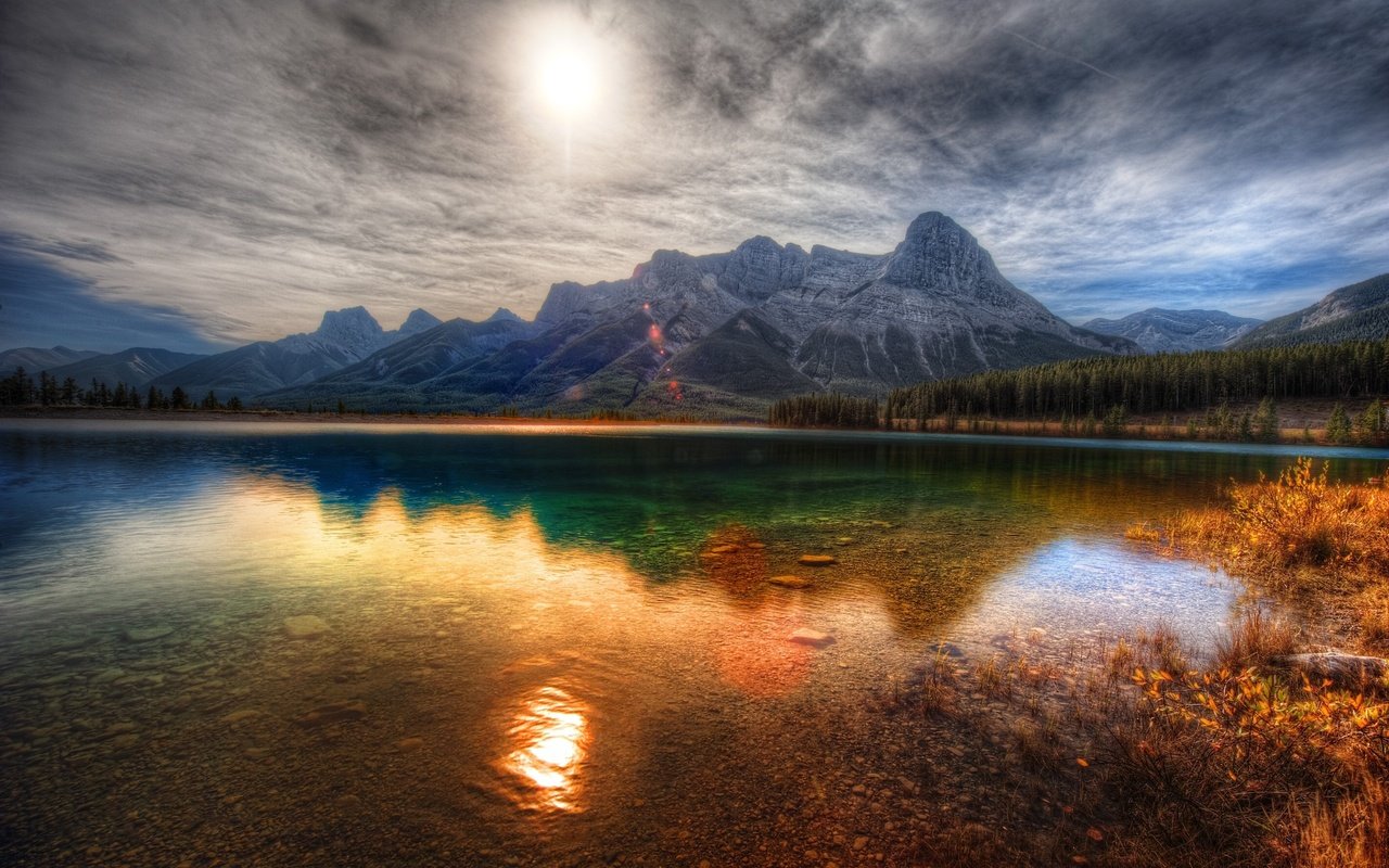 Обои озеро, горы, пейзаж, провинция альберта, canmore, lake, mountains, landscape, alberta разрешение 2560x1600 Загрузить