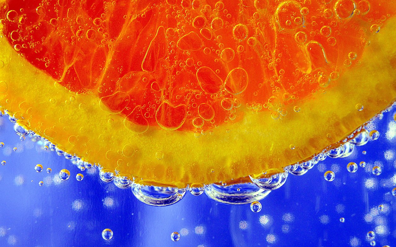 Обои вода, апельсин, пузырьки, долька, water, orange, bubbles, slice разрешение 2048x1463 Загрузить