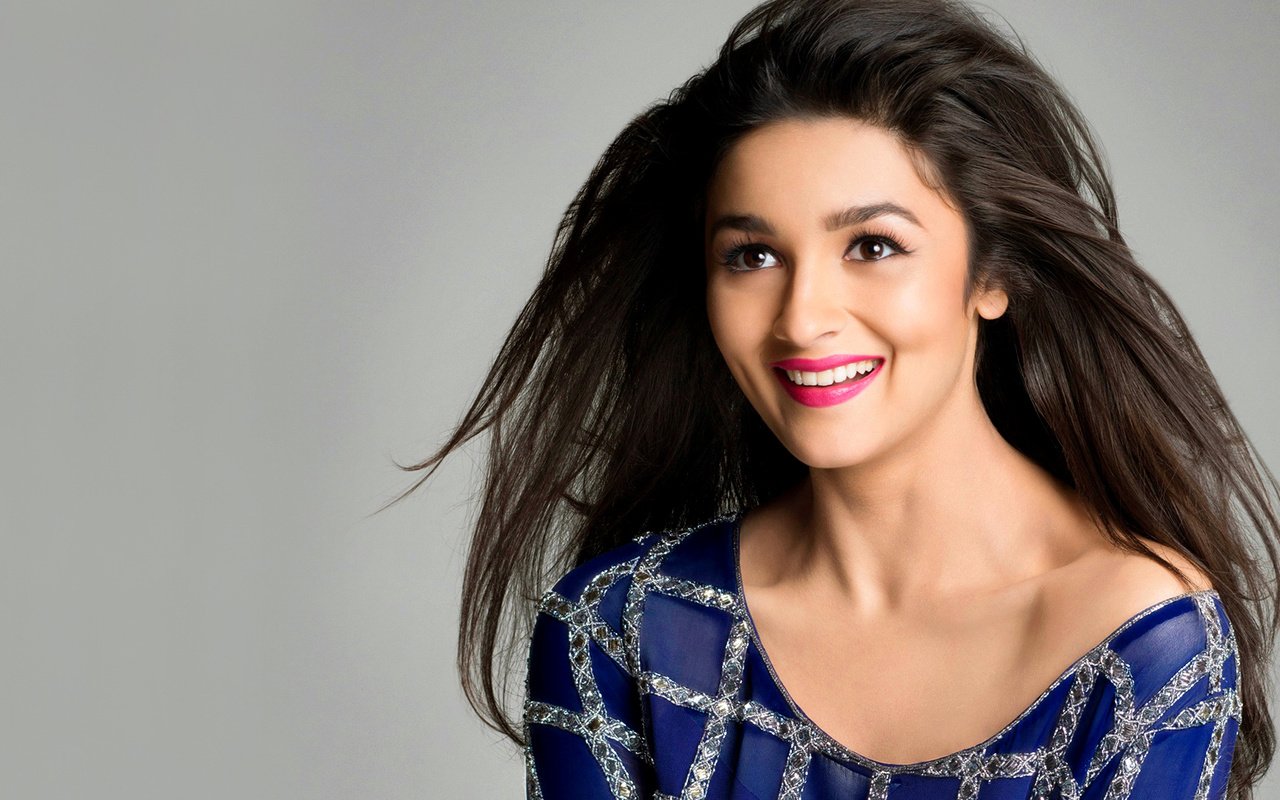 Обои улыбка, брюнетка, актриса, индия, алия бхатт, алиа бхатт, smile, brunette, actress, india, alia bhatt разрешение 1920x1080 Загрузить