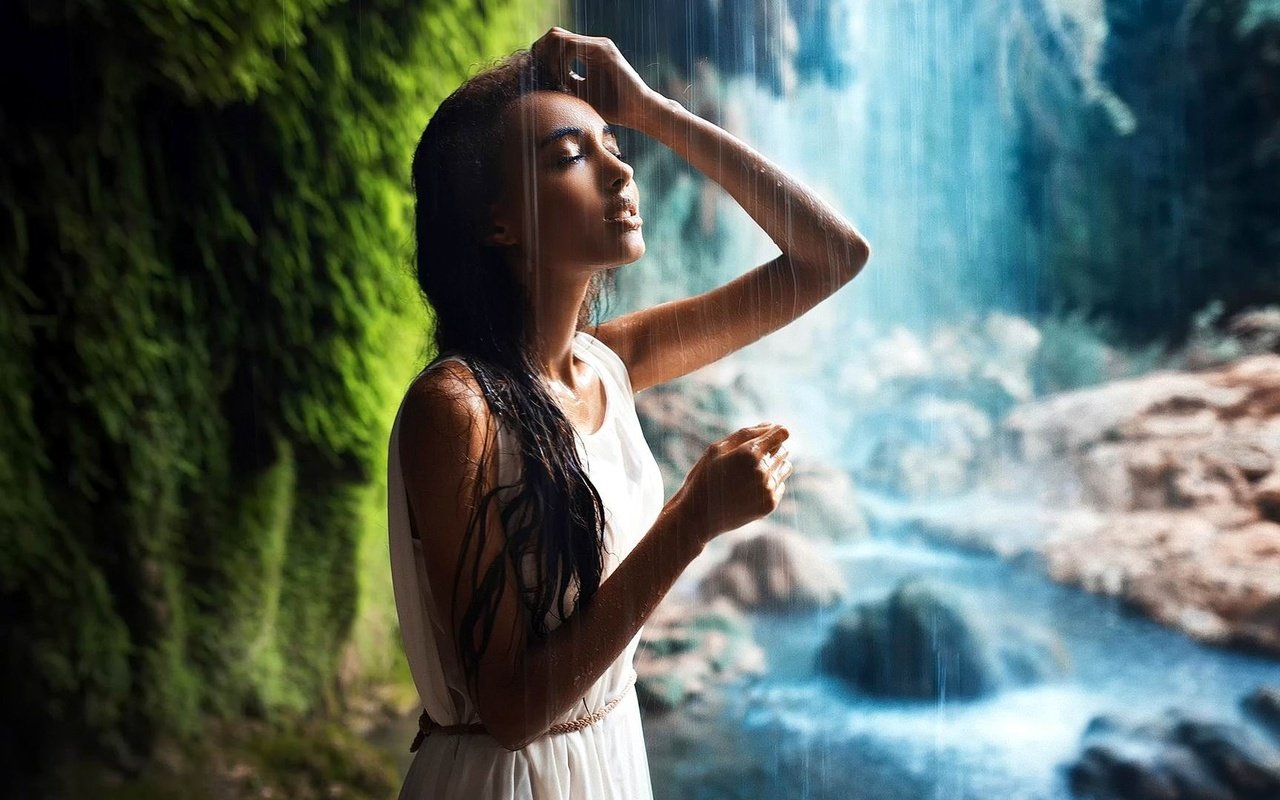 Обои девушка, платье, водопад, girl, dress, waterfall разрешение 1920x1080 Загрузить