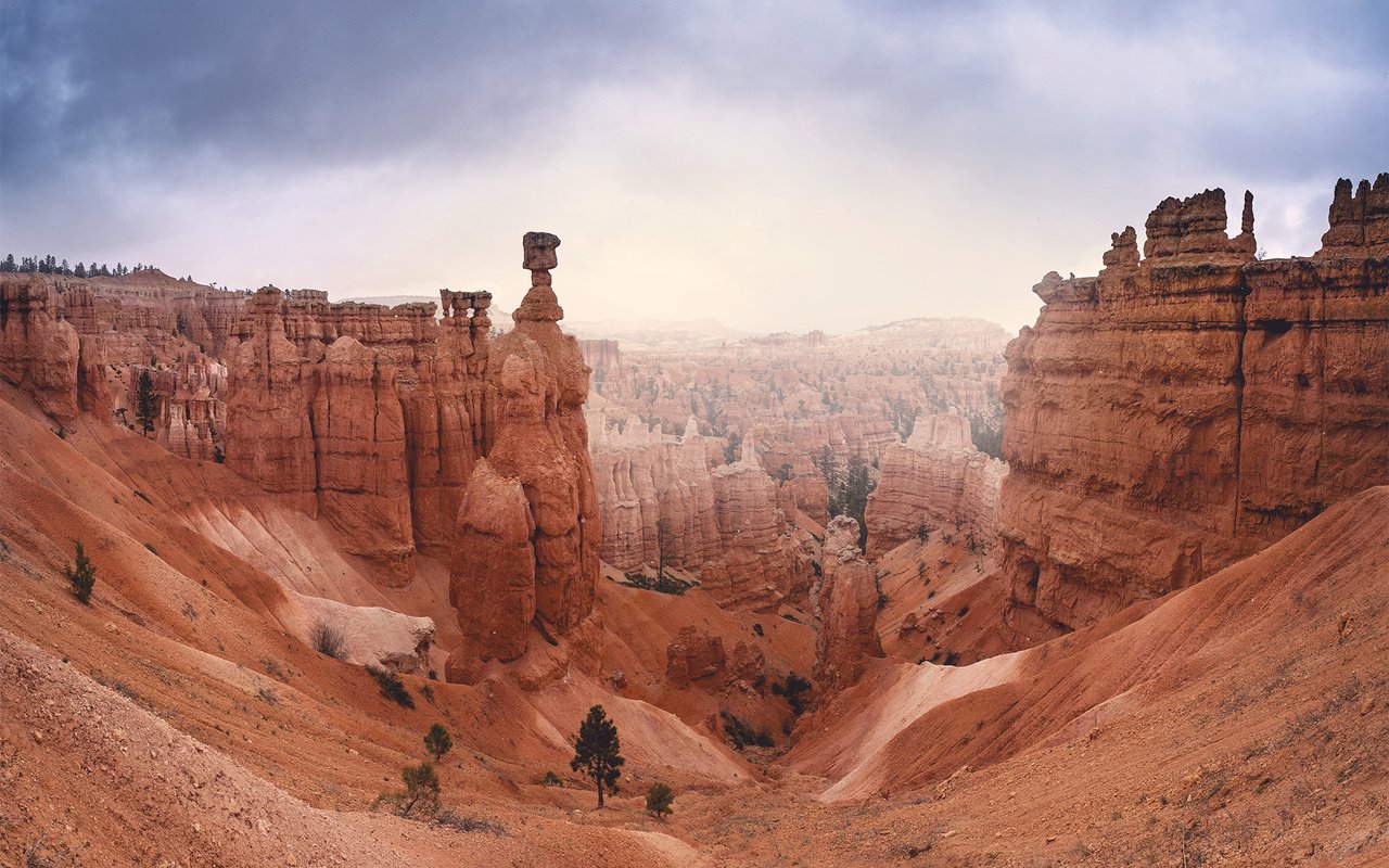 Обои горы, скалы, пейзаж, штат юта, брайс каньон национальный парк, mountains, rocks, landscape, utah, bryce canyon national park разрешение 2048x1326 Загрузить