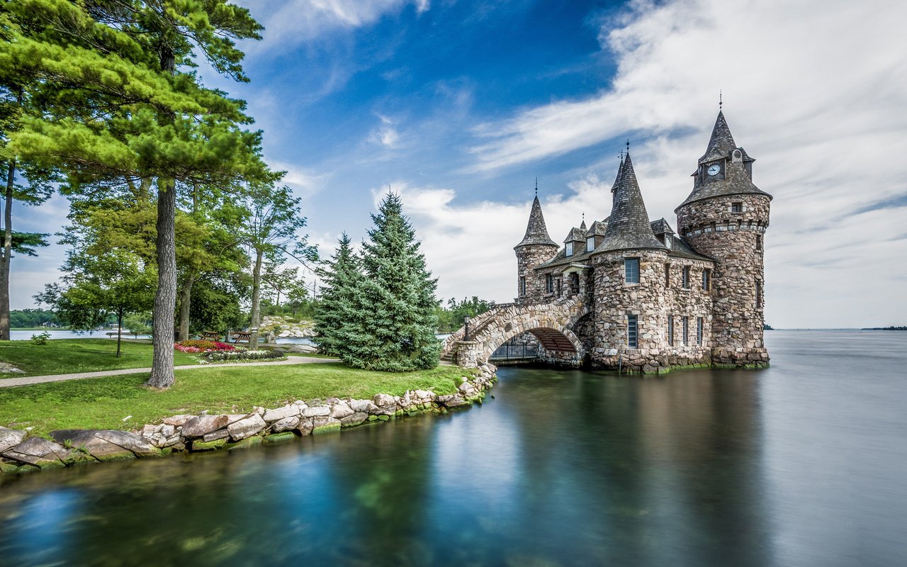 Обои озеро, замок, сша, нью-йорк, остров, boldt castle, alexandria bay, lake, castle, usa, new york, island разрешение 1920x1148 Загрузить