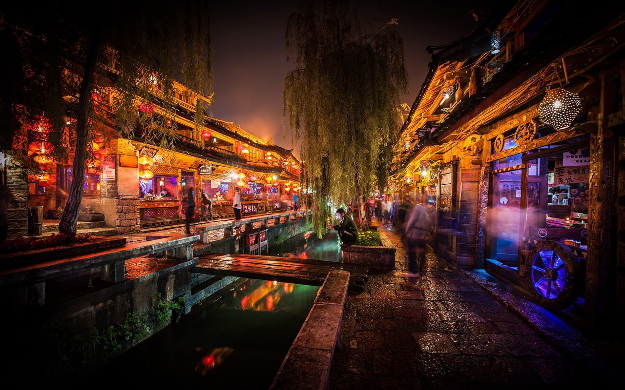 Обои ночь, китай, старый город, лицзян, night, china, old town, lijiang разрешение 2560x1600 Загрузить