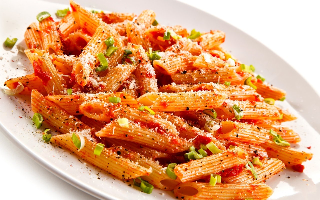 Обои еда, тарелка, соус, макароны, паста, вторые блюда, food, plate, sauce, pasta, main dishes разрешение 2880x1920 Загрузить