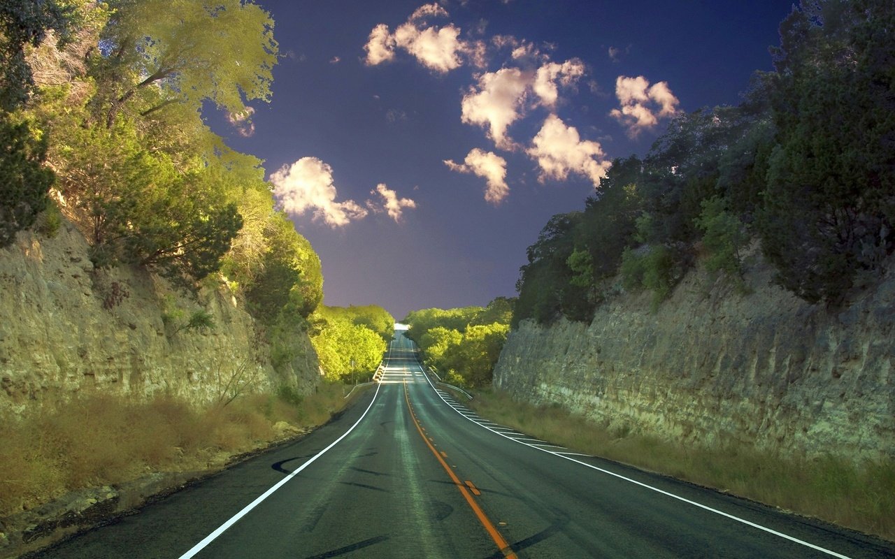 Обои облака, деревья, природа, шоссе, clouds, trees, nature, highway разрешение 2560x1600 Загрузить