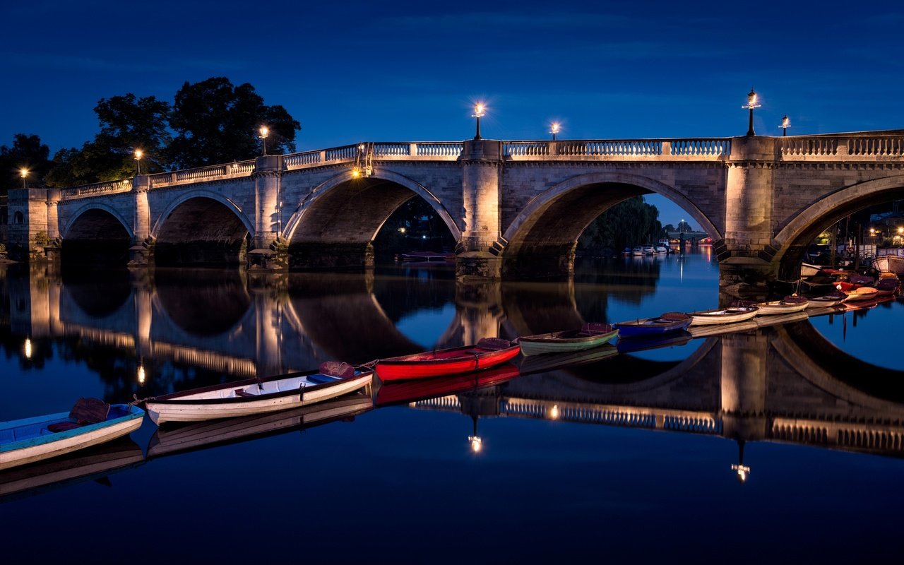 Обои ночь, огни, великобритания, лондон, richmond bridge, night, lights, uk, london разрешение 2880x1922 Загрузить