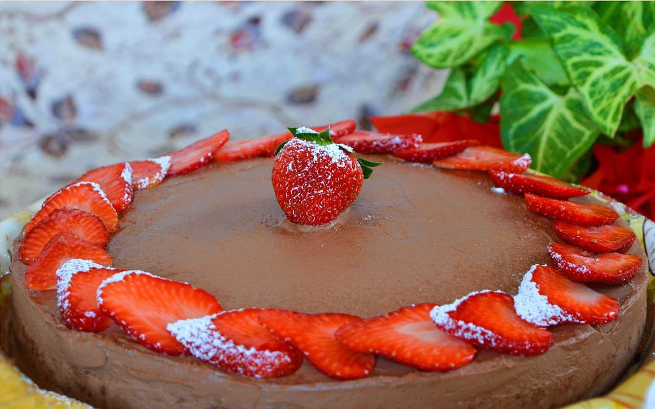 Обои клубника, ягоды, сладкое, торт, десерт, пирог, strawberry, berries, sweet, cake, dessert, pie разрешение 3006x1872 Загрузить